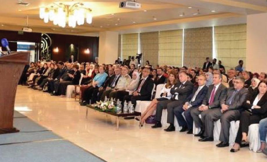   سمو الأميرة غيداء طلال تكرم الفائزين بمسابقة بالأقلام نحارب الدخان لعام 2016