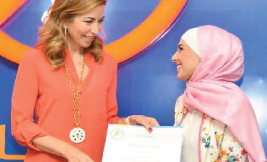   سمو الأميرة غيداء طلال تكرم الفائزين بمسابقة بالأقلام نحارب الدخان لعام 2016