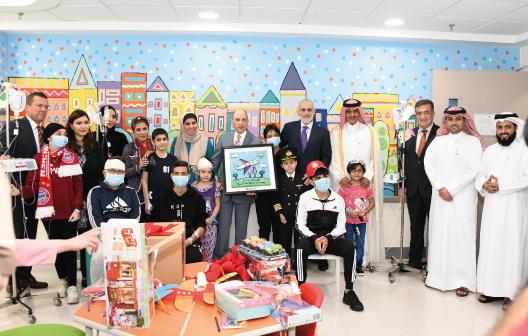 الخطوط الجوية القطرية تفتتح جناحها في مركز الحسين للسرطان