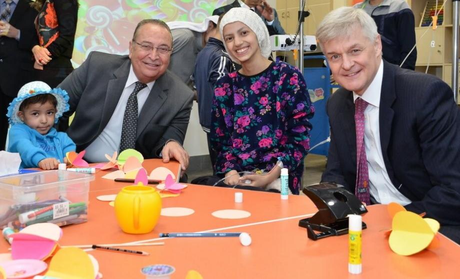 سمو الأميرة غيداء طلال تستقبل وفداً رفيع المستوى من ممثلين للبعثات الدبلوماسية والمنظمات الدولية في مركز الحسين للسرطان 
